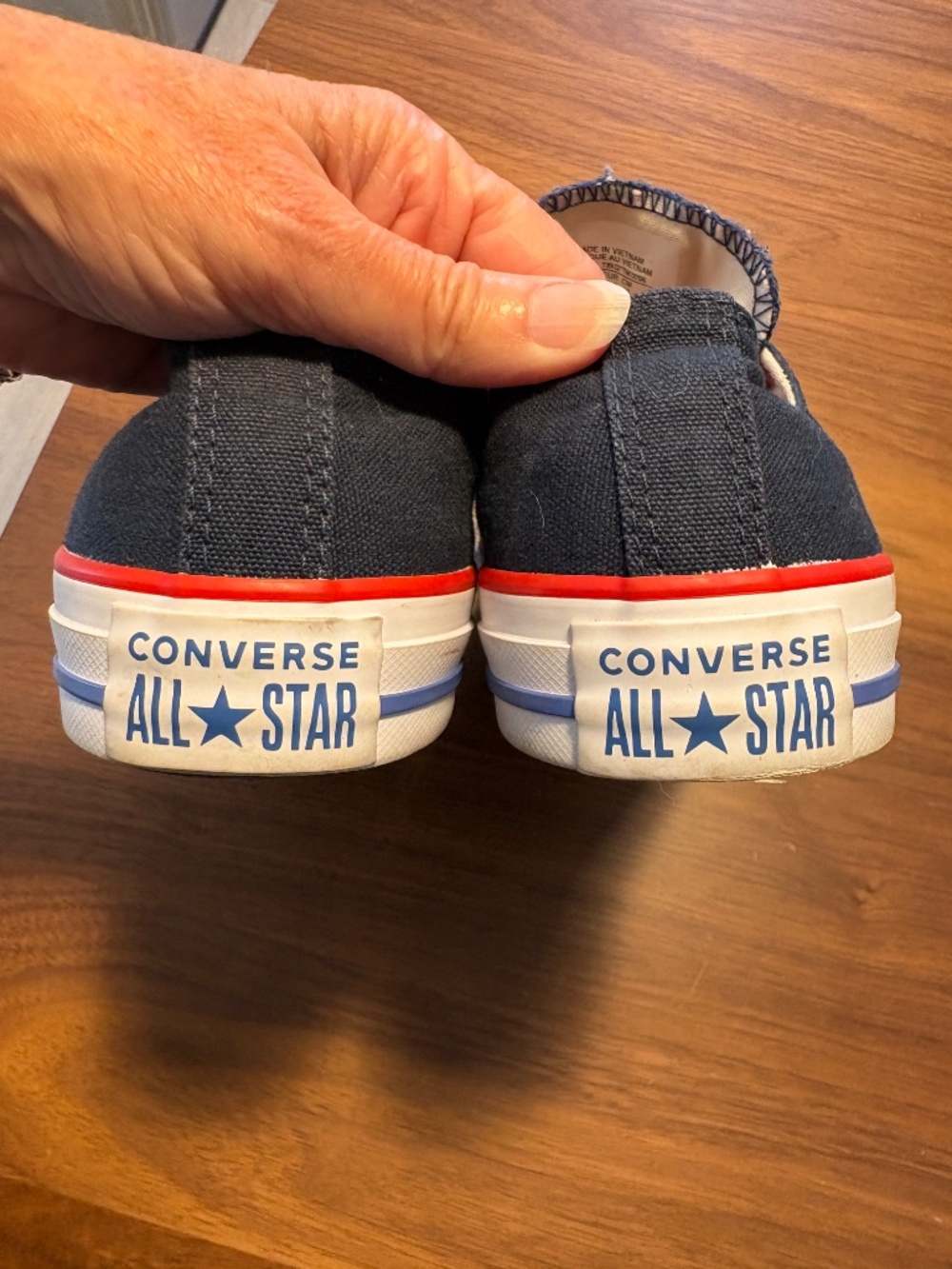Converse patriotic star sneakers - size 7 - Picture 3 of 10
